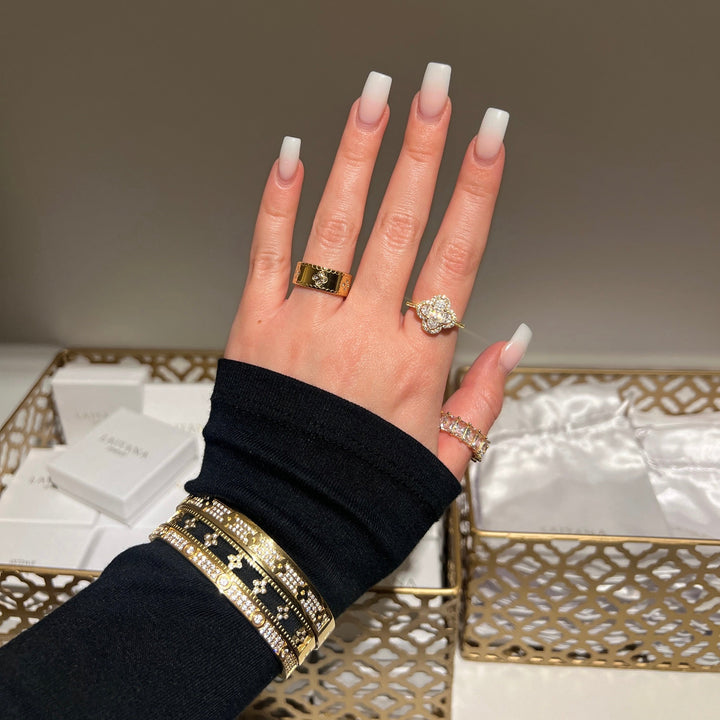 Enya Ring
